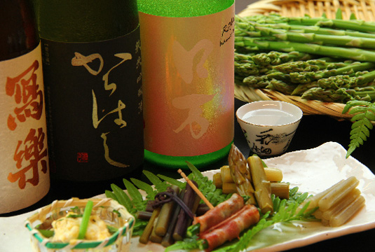 6月限定の旬の味覚
会津アスパラ