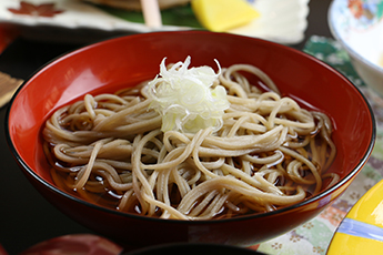 地粉100％手打蕎麦