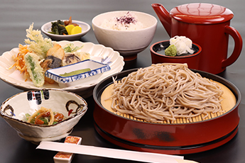 地粉100％手打蕎麦